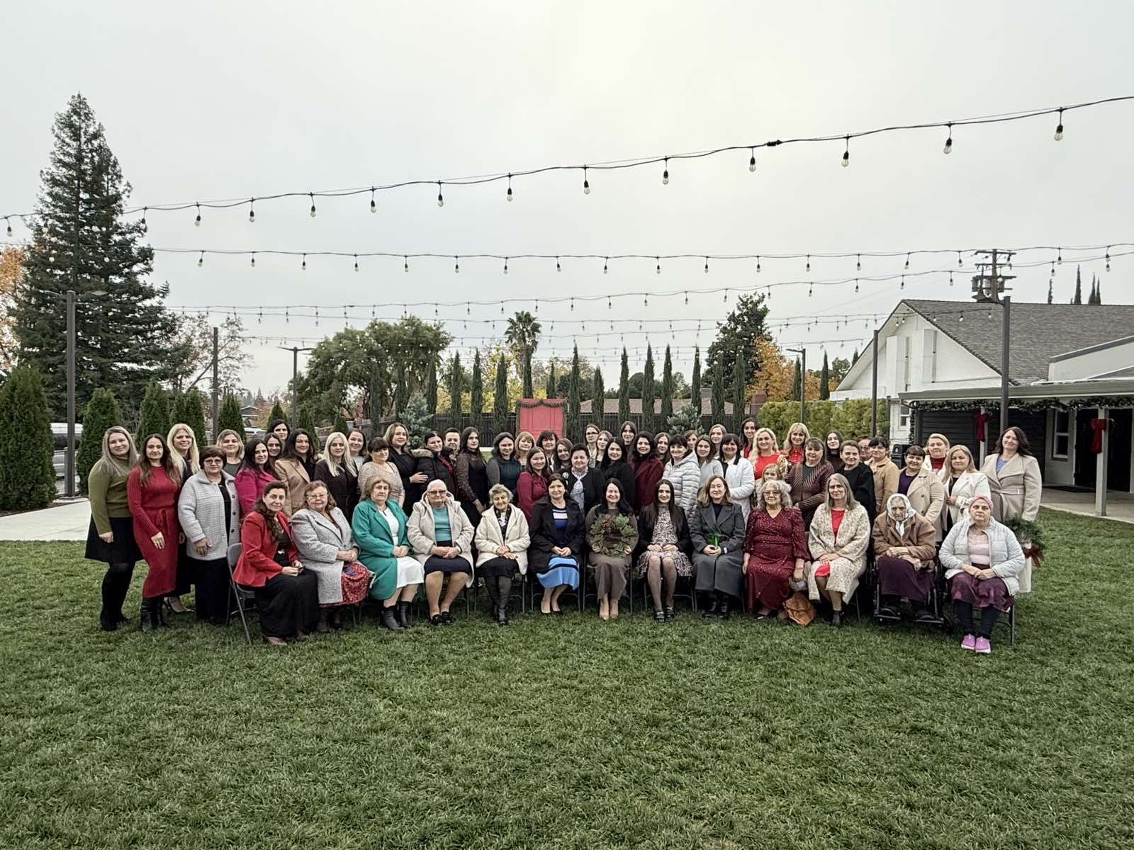 Жіноче служіння